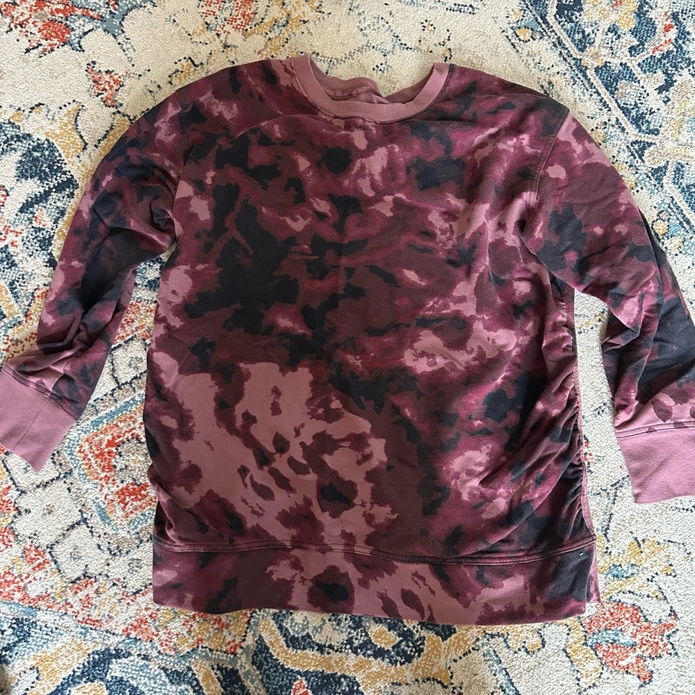 Isabel maternity from target sweatshirt. Large. EUC